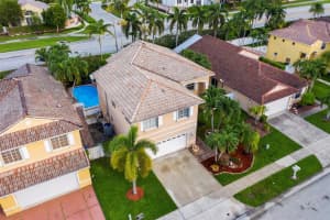 1241 Nw 187th Ave, Pembroke Pines