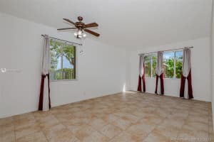 4684 Waycross Dr, Coconut Creek