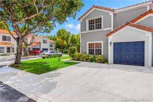 8418 Sw 23rd Ct 8418, Miramar