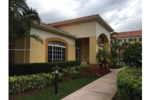 7280 Nw 114th Ave 203-8, Doral