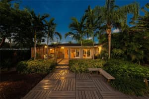 1850 Ne 118th Rd, North Miami