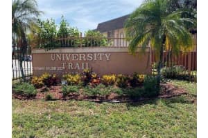 820 Sw 129th Pl 207, Miami