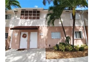 8587 Sw 109th Ave 8587, Miami