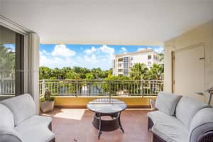 765 Crandon Blvd 310, Key Biscayne