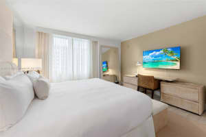 102 24th St 1211, Miami Beach 102 24th St 1211, Miami Beach