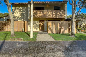 11498 Sw 109th Rd 39x, Miami