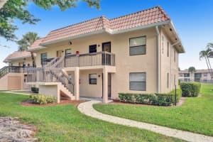 6704 S Palmetto Cir S 204, Boca Raton