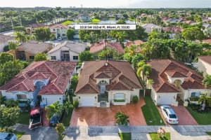 5518 Sw 162nd Pl, Miami