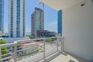 2200 Ne 4th Ave 604, Miami