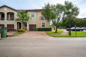 511 Ne 33rd Ter, Homestead