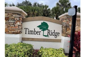 12041 Ledgewood Circle, Fort Myers