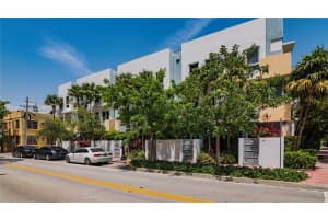 713 2nd St 7, Miami Beach