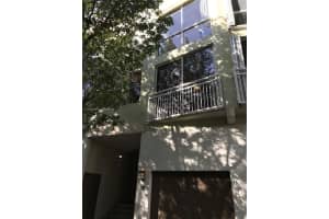 325 Meridian Ave 12, Miami Beach