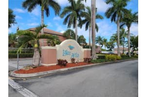 16450 Sw 71st Ter 16450, Miami