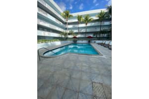 8251 Nw 8th St 109, Miami