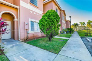 7883 Nw Catalina Cir 7883, Tamarac 7883 Nw Catalina Cir 7883, Tamarac