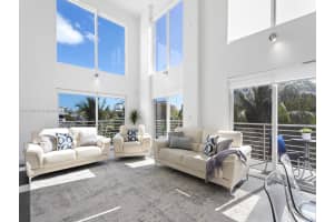 900 4th St 4, Miami Beach 900 4th St 4, Miami Beach