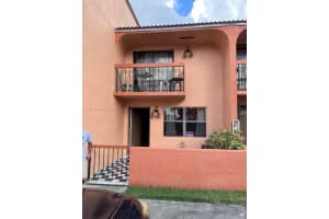 5962 W 18th Ave B-2, Hialeah 5962 W 18th Ave B-2, Hialeah