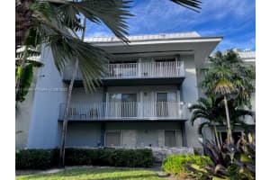7401 Sw 82nd St 207s, Miami 7401 Sw 82nd St 207s, Miami