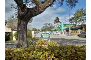 2600 Nw 28th St 203-2, Miami