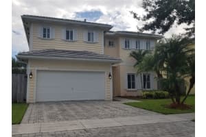 2934 Ne 3rd Dr, Homestead