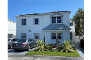 2534 Ne 206th Terrace, Miami