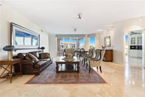 733 Crandon Blvd Ph6, Key Biscayne