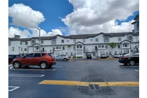 925 Nw 82nd Ave 215-a, Miami