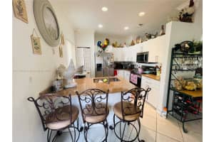 12571 Sw 143rd Ln 12571, Miami