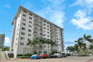 1450 Lincoln Rd 810, Miami Beach