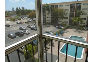 220 Sw 9th Ave 416, Hallandale Beach