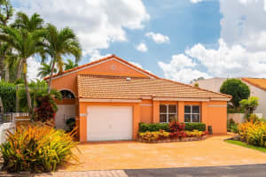 11706 Sw 92nd Ln, Miami