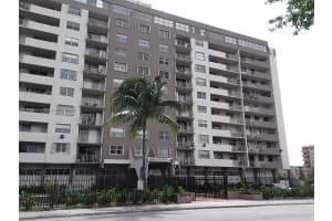4675 W 18th Ct 504, Hialeah
