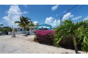 100 Tweedy Pie Ter, Key Largo
