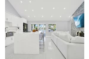 6511 Sw 132nd Court Cir, Miami