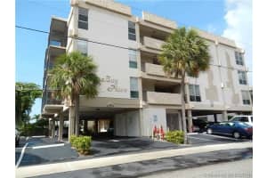 2420 Diana Dr 302, Hallandale Beach