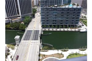 485 Brickell Ave 2504, Miami