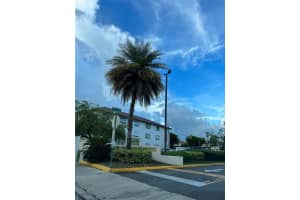 950 Sw 104th Ct C-107, Miami 950 Sw 104th Ct C-107, Miami