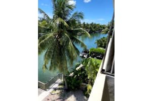 4011 N Meridian Ave 49, Miami Beach