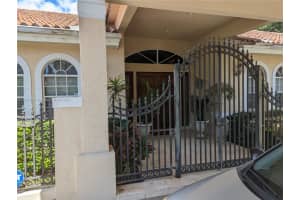 10300 Sw 90th Ave, Miami