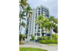 77 Crandon Blvd 7c, Key Biscayne 77 Crandon Blvd 7c, Key Biscayne