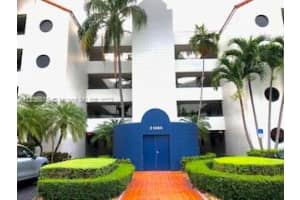 21085 Ne 34th Ave 204-1, Aventura
