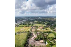 11901 Sw 64th St, Miami