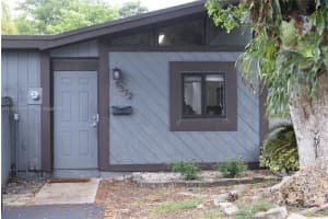 9372 Sw 132nd St 9372, Miami