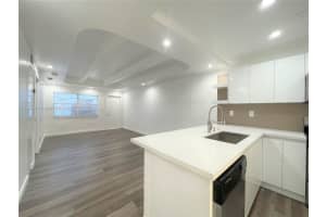 1245 Pennsylvania Ave 3, Miami Beach