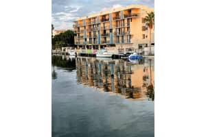 8100 Byron Ave 202, Miami Beach