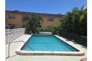 1830 Dixieanna St 404, Hollywood