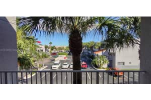 2710 W 76th St 206, Hialeah 2710 W 76th St 206, Hialeah