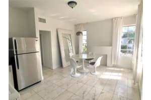 801 8th St 206, Miami Beach