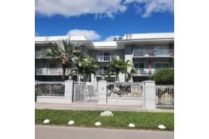 7401 Sw 82nd St 108s, Miami 7401 Sw 82nd St 108s, Miami